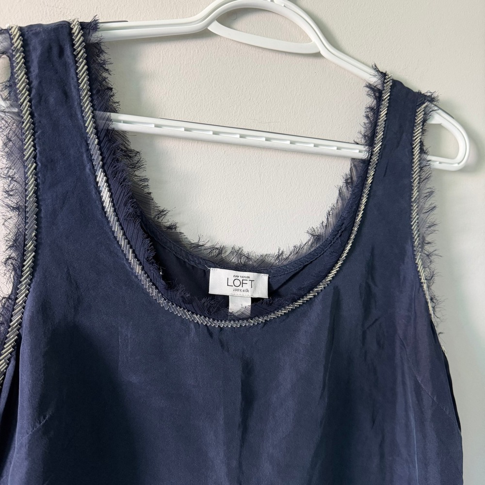 Ann Taylor Loft Silk Tank Top Navy Blue Beaded Trim Eyelash Fringe Blouse Medium